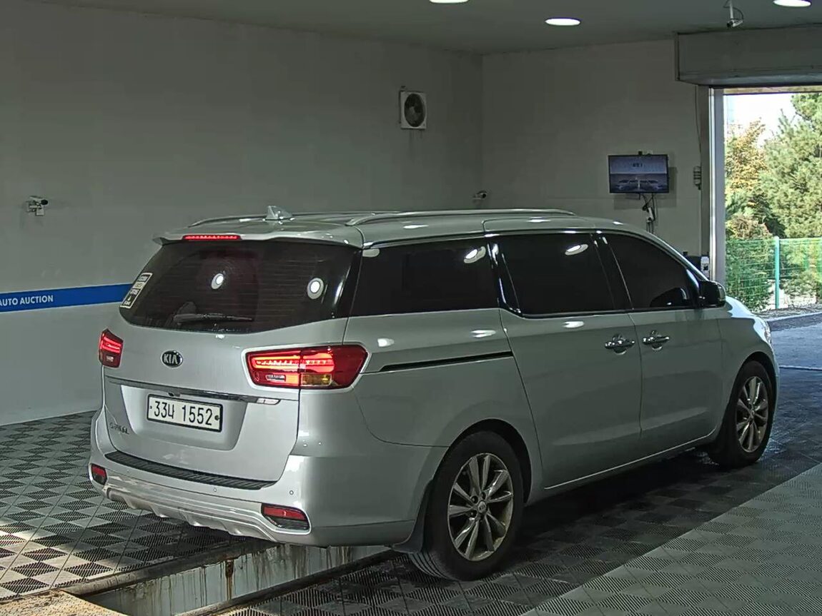 KIA THE NEW CARNIVAL 9-SEATER DIESEL PRESTIGE 2019 - zdjęcie 5