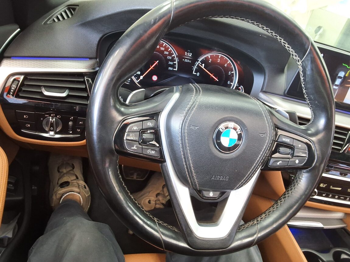 BMW 5 SERIES (7TH GEN) 530i xDRIVE M SPORT PACK 2018 - zdjęcie 23