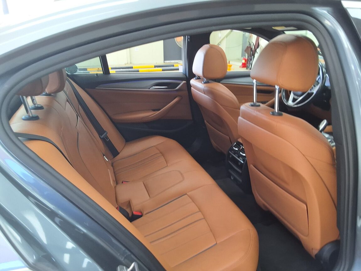 BMW 5 SERIES (7TH GEN) 530i xDRIVE M SPORT PACK 2018 - zdjęcie 14