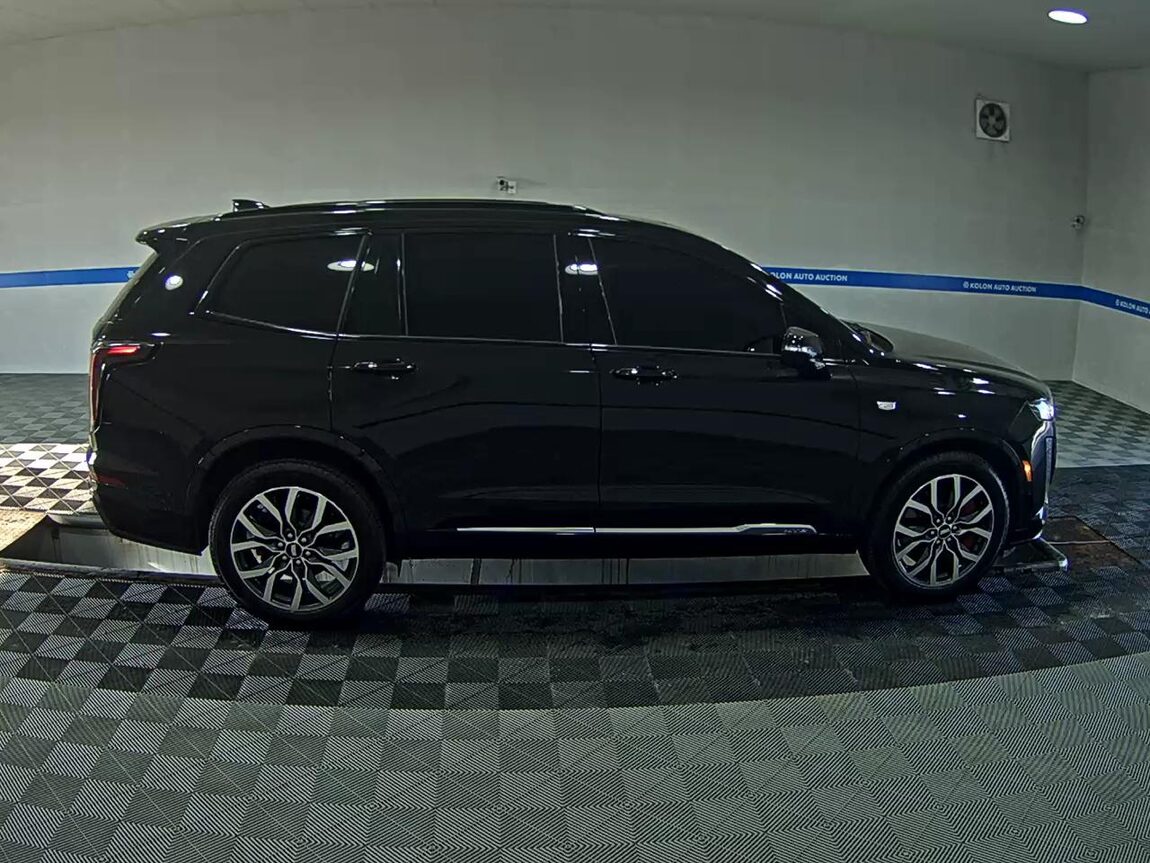 CADILLAC XT6 3.6 GASOLINE SPORTS 2023 - zdjęcie 4