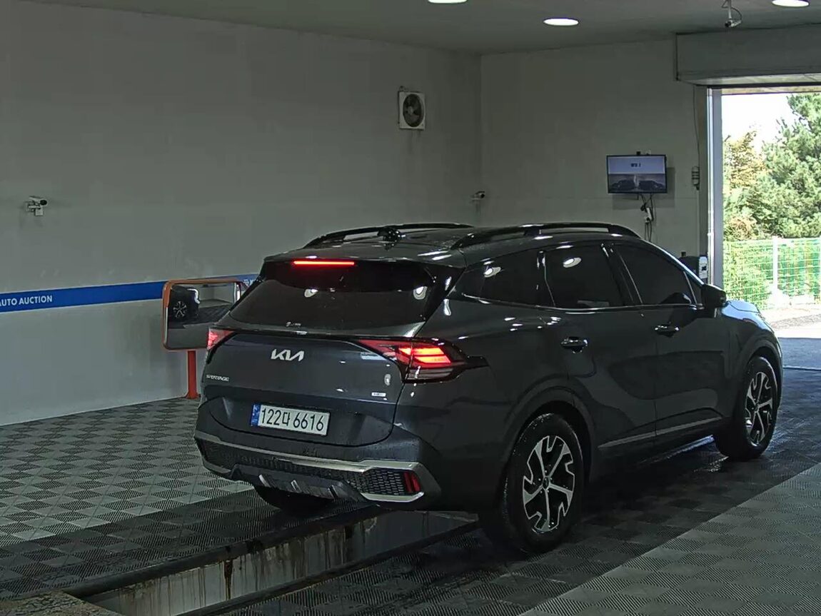 KIA THE ALL NEW SPORTAGE HYBRID 1.6 HEV SIGNATURE GRAVITY 2023 - zdjęcie 5