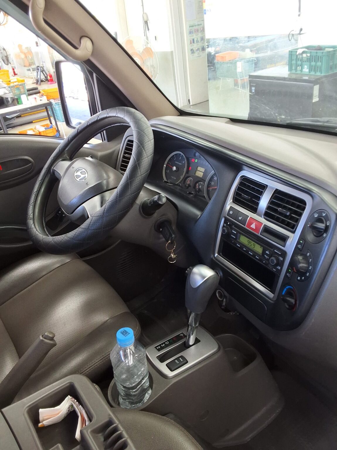 HYUNDAI PORTER II CRDi SUPER CAB EXTRA LONG WHEELBASE SUPER 2013 - zdjęcie 11
