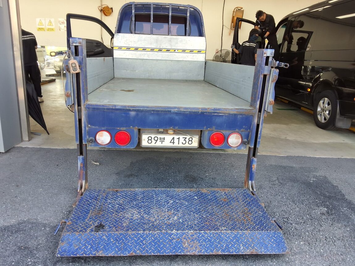 KIA BONGO III CARGO POWER GATE 1 TON 2013 - zdjęcie 12