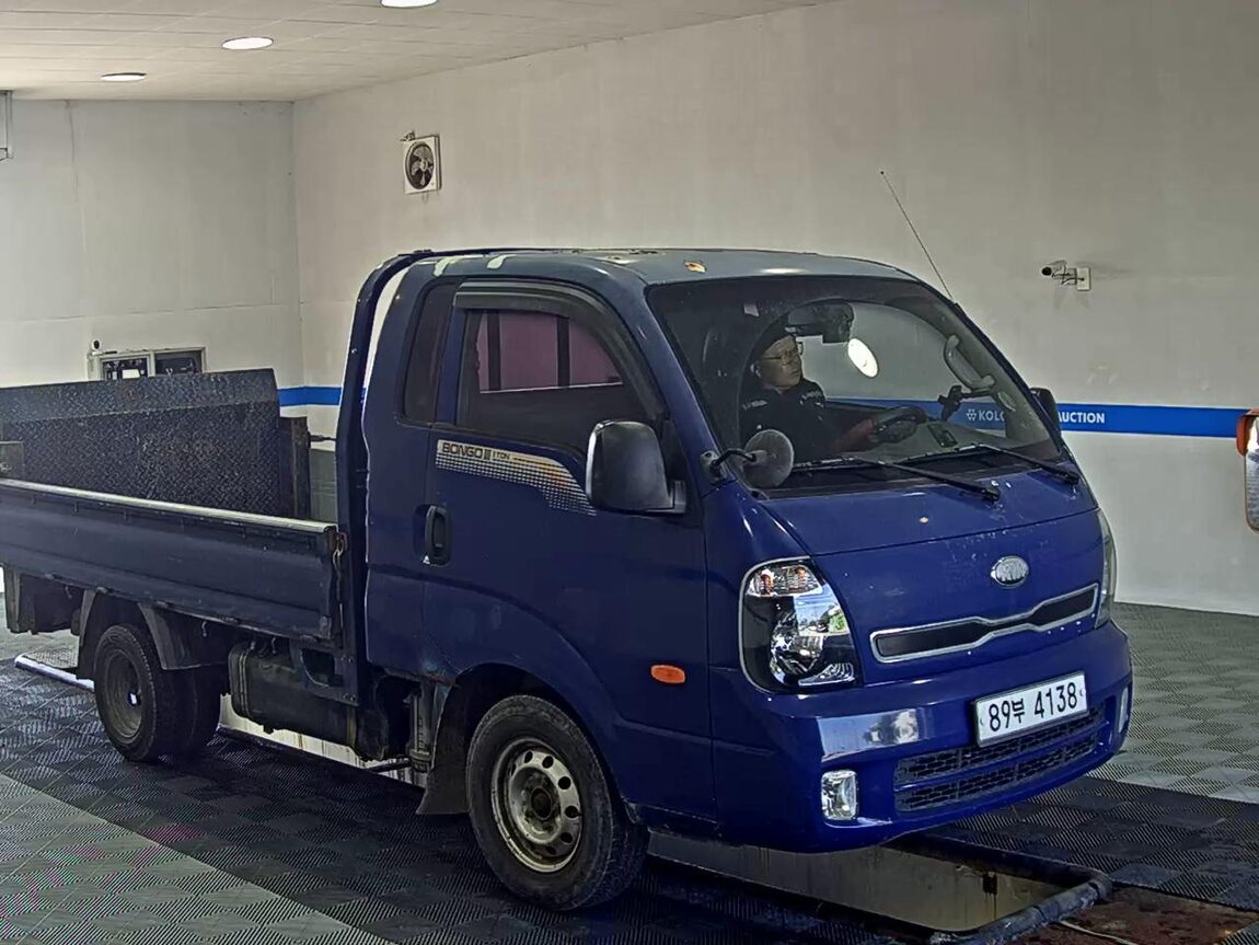 KIA BONGO III CARGO POWER GATE 1 TON 2013 - zdjęcie 3