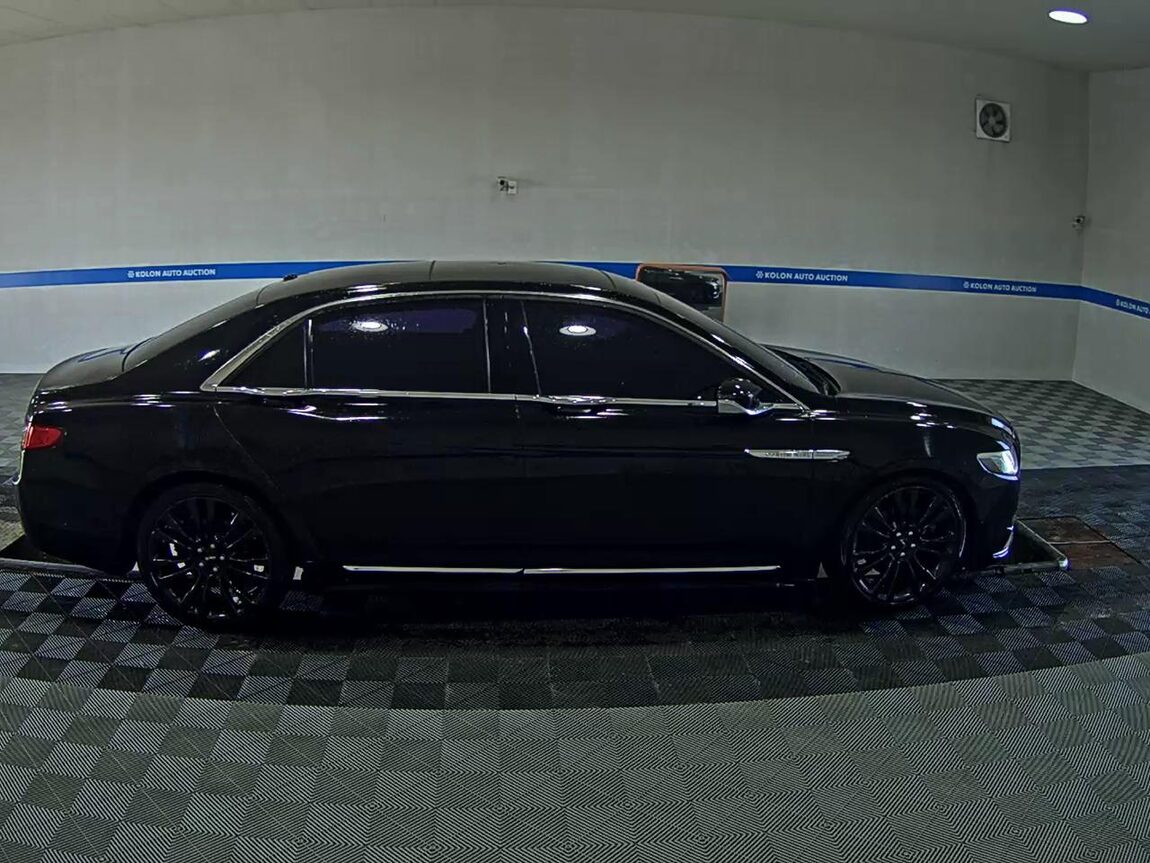 LINCOLN CONTINENTAL 3.0 GTDI AWD RESERVE 2017 - zdjęcie 4