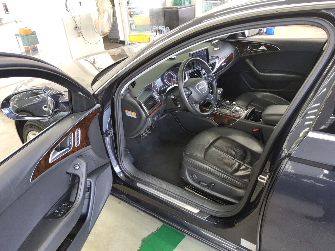 AUDI A6 (4TH GEN) 3.0 TDI QUATTRO LED PACK 2014 - zdjęcie 10