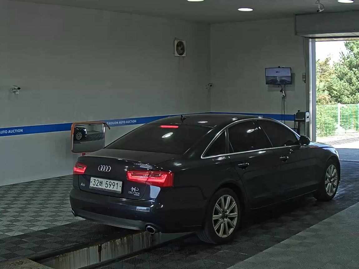 AUDI A6 (4TH GEN) 3.0 TDI QUATTRO LED PACK 2014 - zdjęcie 5