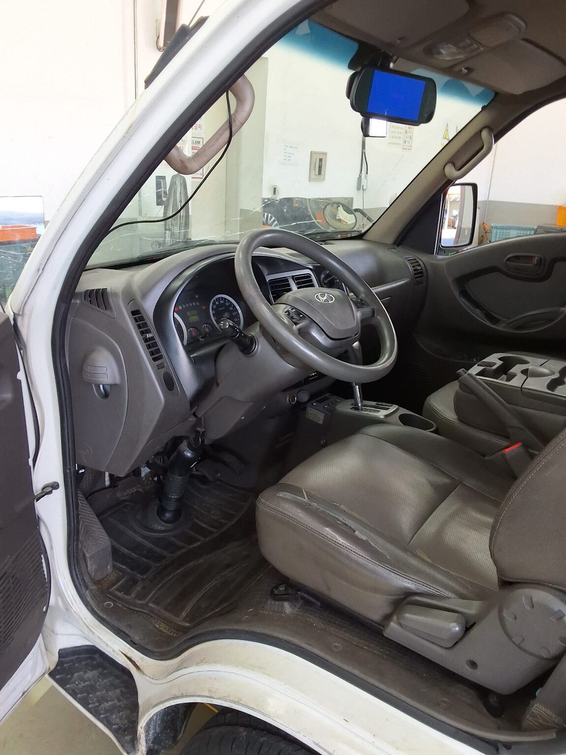 HYUNDAI PORTER II FREEZER BOX TRUCK SUPER CAB TWIN COMPRESSOR 2016 - zdjęcie 10