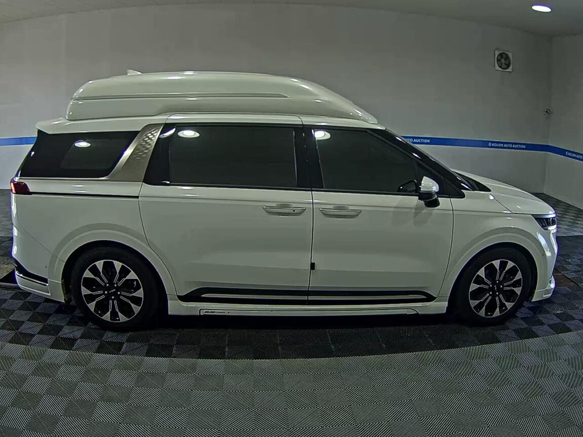 KIA NEW CARNIVAL (KA4) HI-LIMOUSINE SPECIAL BODY LM 2023 - zdjęcie 4