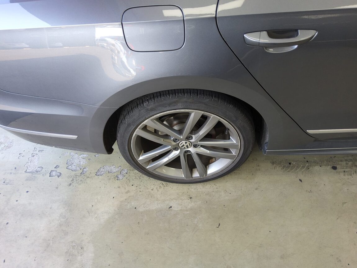 VOLKSWAGEN THE NEW PASSAT (7TH GEN) 1.8 TSI R LINE 2016 - zdjęcie 25