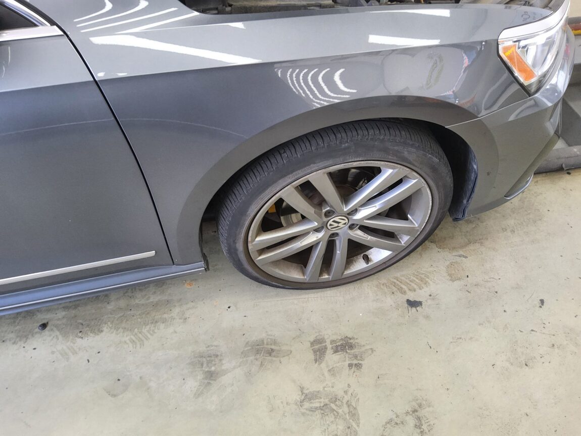 VOLKSWAGEN THE NEW PASSAT (7TH GEN) 1.8 TSI R LINE 2016 - zdjęcie 24