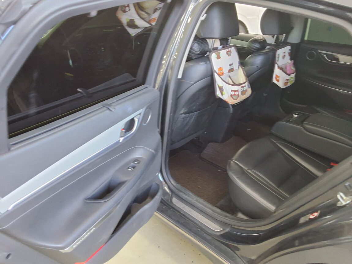 HYUNDAI GRANDEUR IG 3.0 GDi EXCLUSIVE SPECIAL 2017 - zdjęcie 12