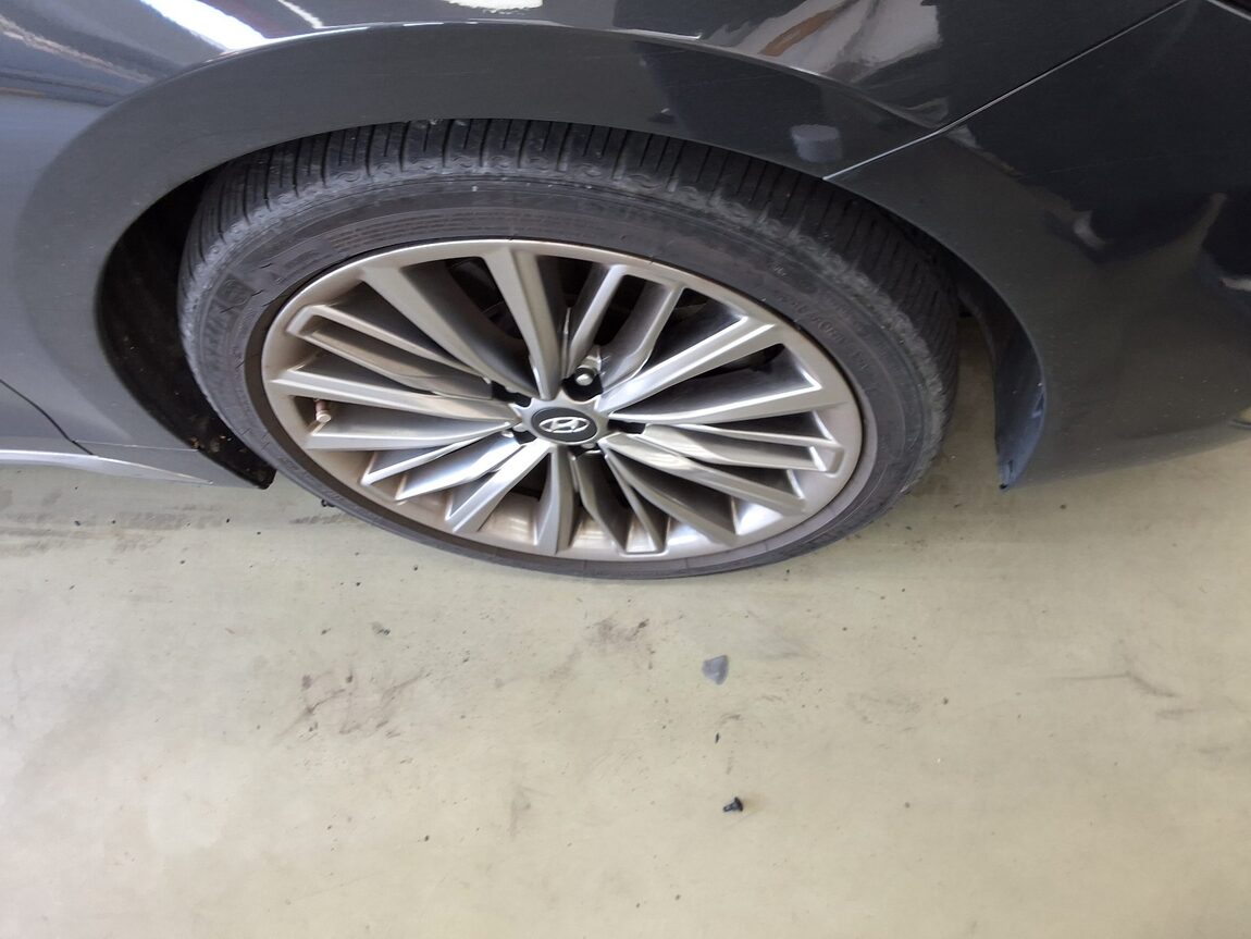 HYUNDAI GRANDEUR IG 3.0 GDi EXCLUSIVE SPECIAL 2017 - zdjęcie 25