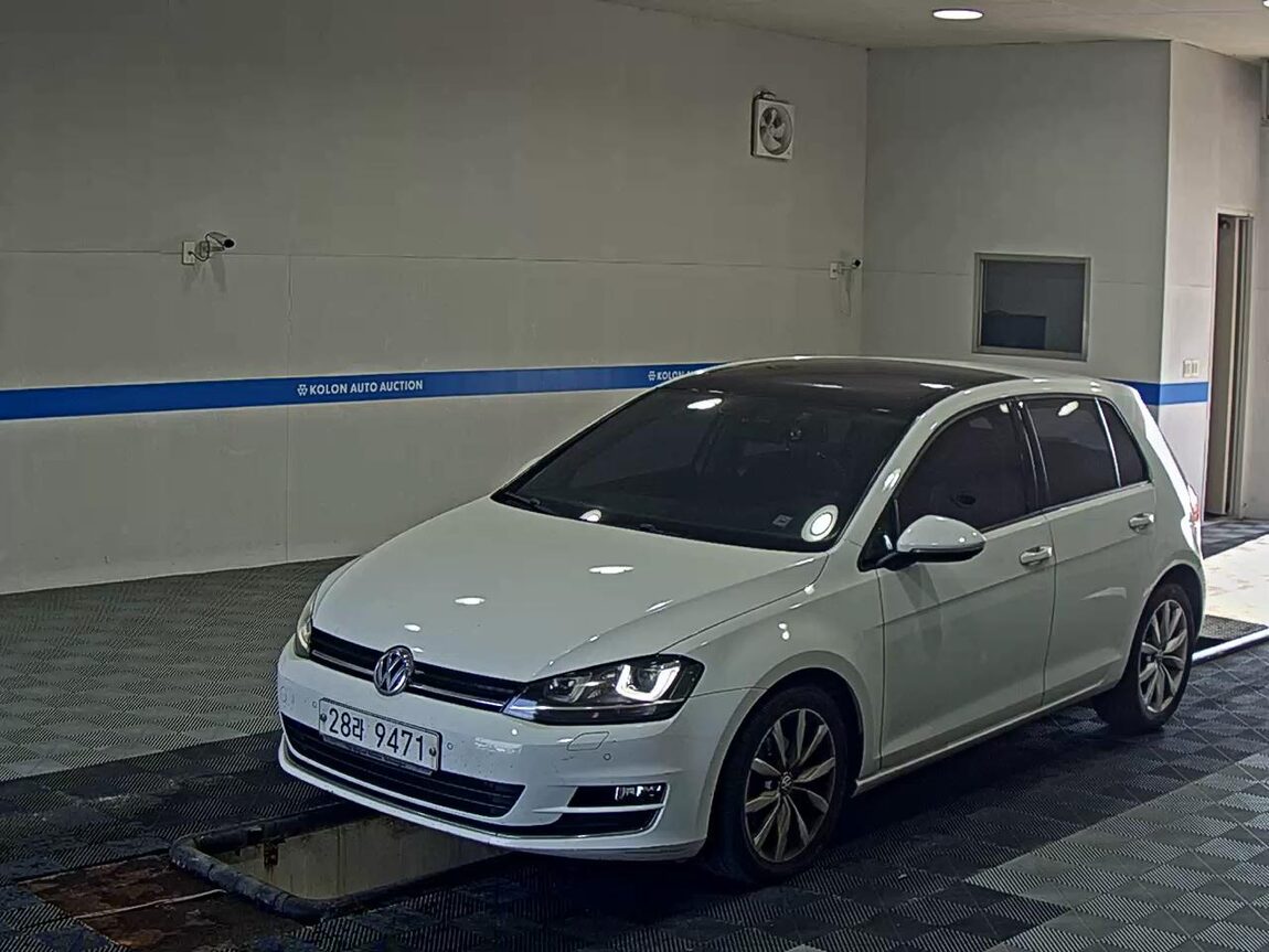 VOLKSWAGEN GOLF (7TH GEN) 2.0 TDI 2013 - zdjęcie 2