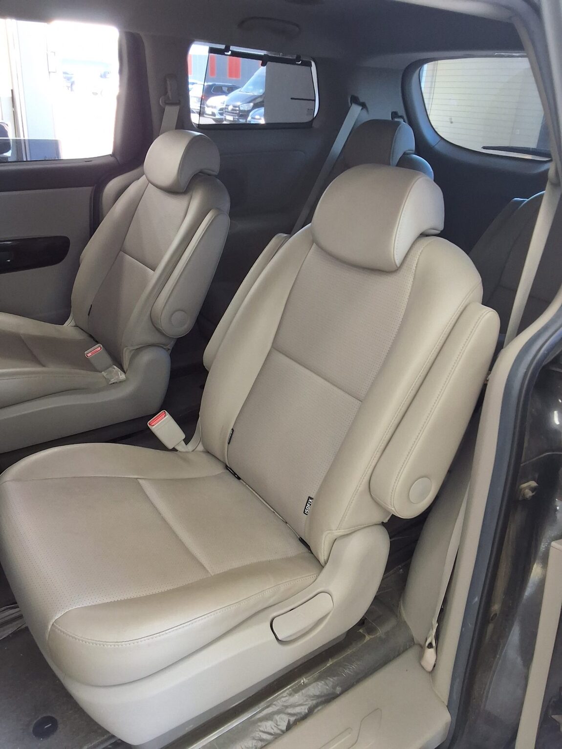 KIA THE NEW CARNIVAL 9-SEATER DIESEL PRESTIGE 2020 - zdjęcie 12