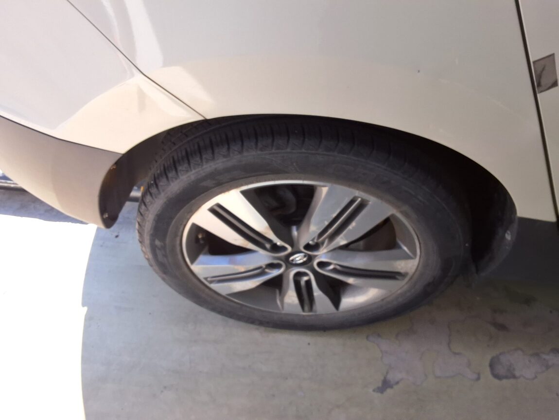 HYUNDAI NEW TUCSON ix DIESEL R2.0 2WD PREMIUM 2014 - zdjęcie 22