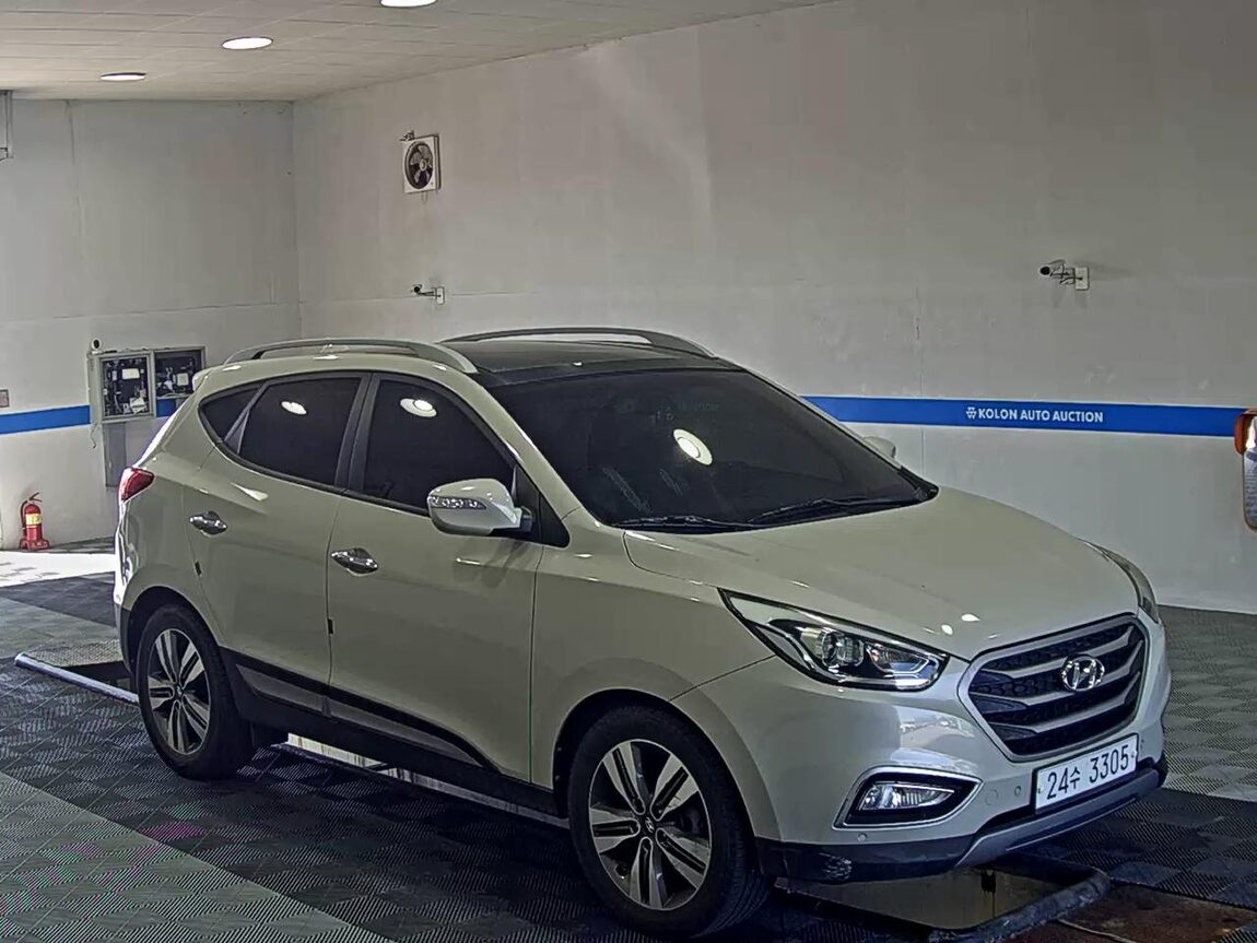 HYUNDAI NEW TUCSON ix DIESEL R2.0 2WD PREMIUM 2014 - zdjęcie 3