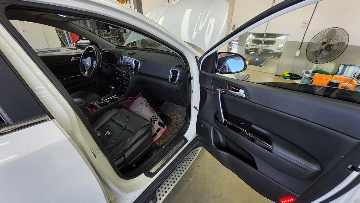 KIA NEW SPORTAGE R2.0 2WD NOBLESSE SPECIAL 2016 - zdjęcie 14