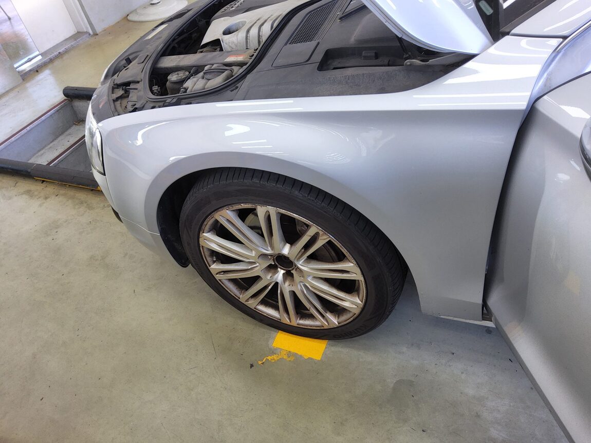 AUDI A8 (3RD GEN) 3.0 TDI QUATTRO LWB 2013 - zdjęcie 20