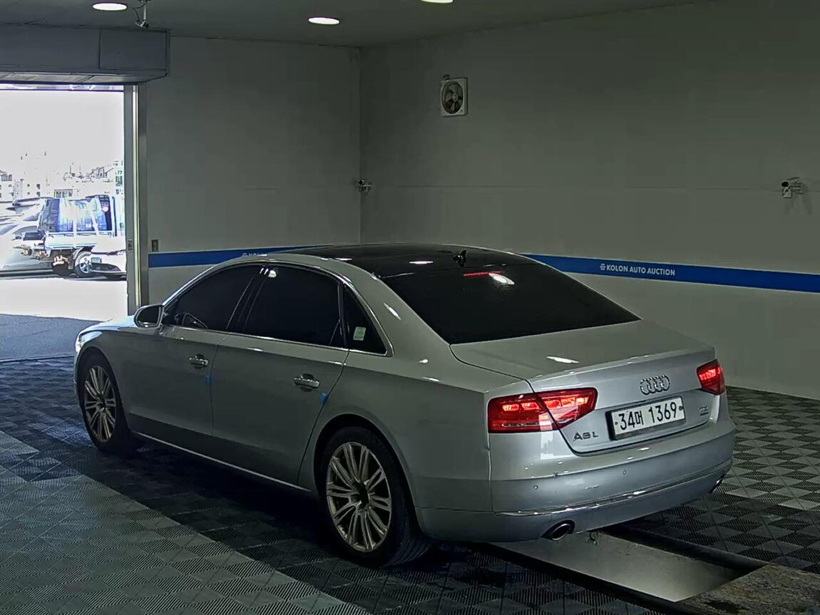 AUDI A8 (3RD GEN) 3.0 TDI QUATTRO LWB 2013 - zdjęcie 6