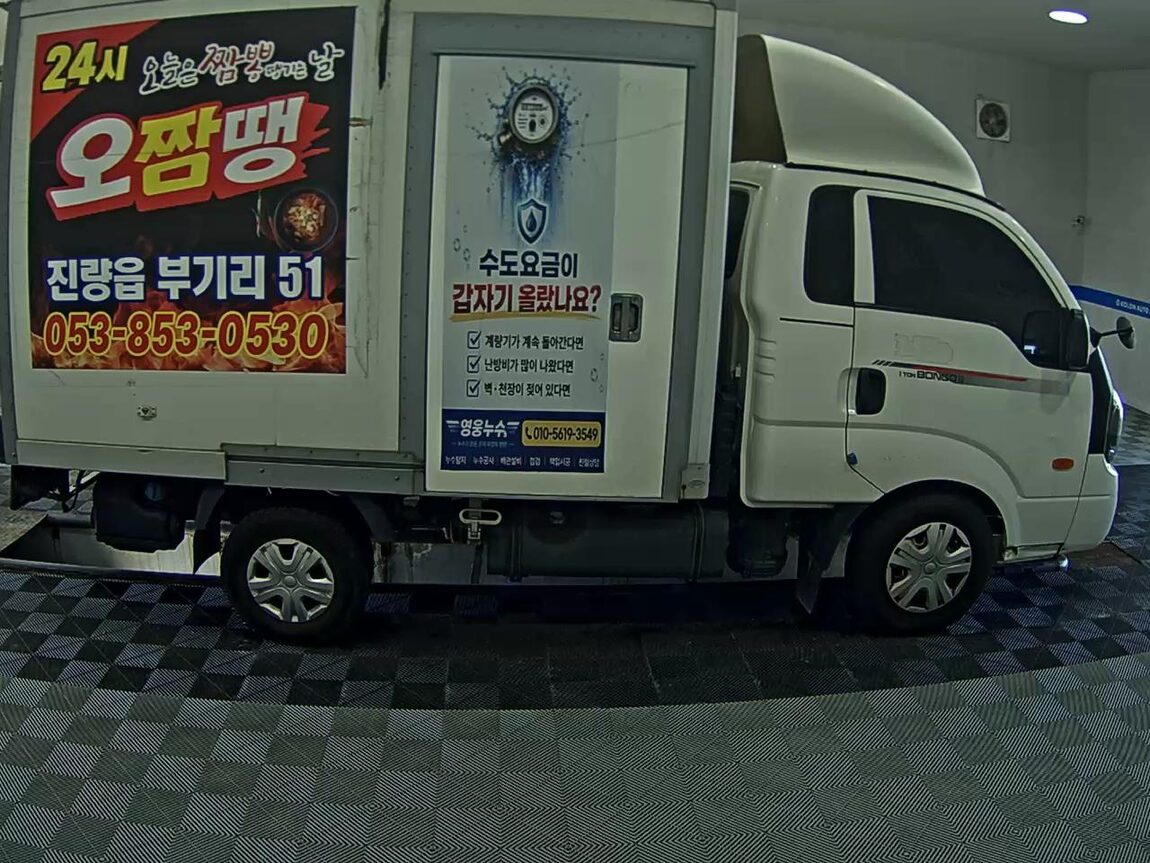 KIA THE NEW BONGO III CARGO DELIVERY BOX TRUCK 2020 - zdjęcie 4