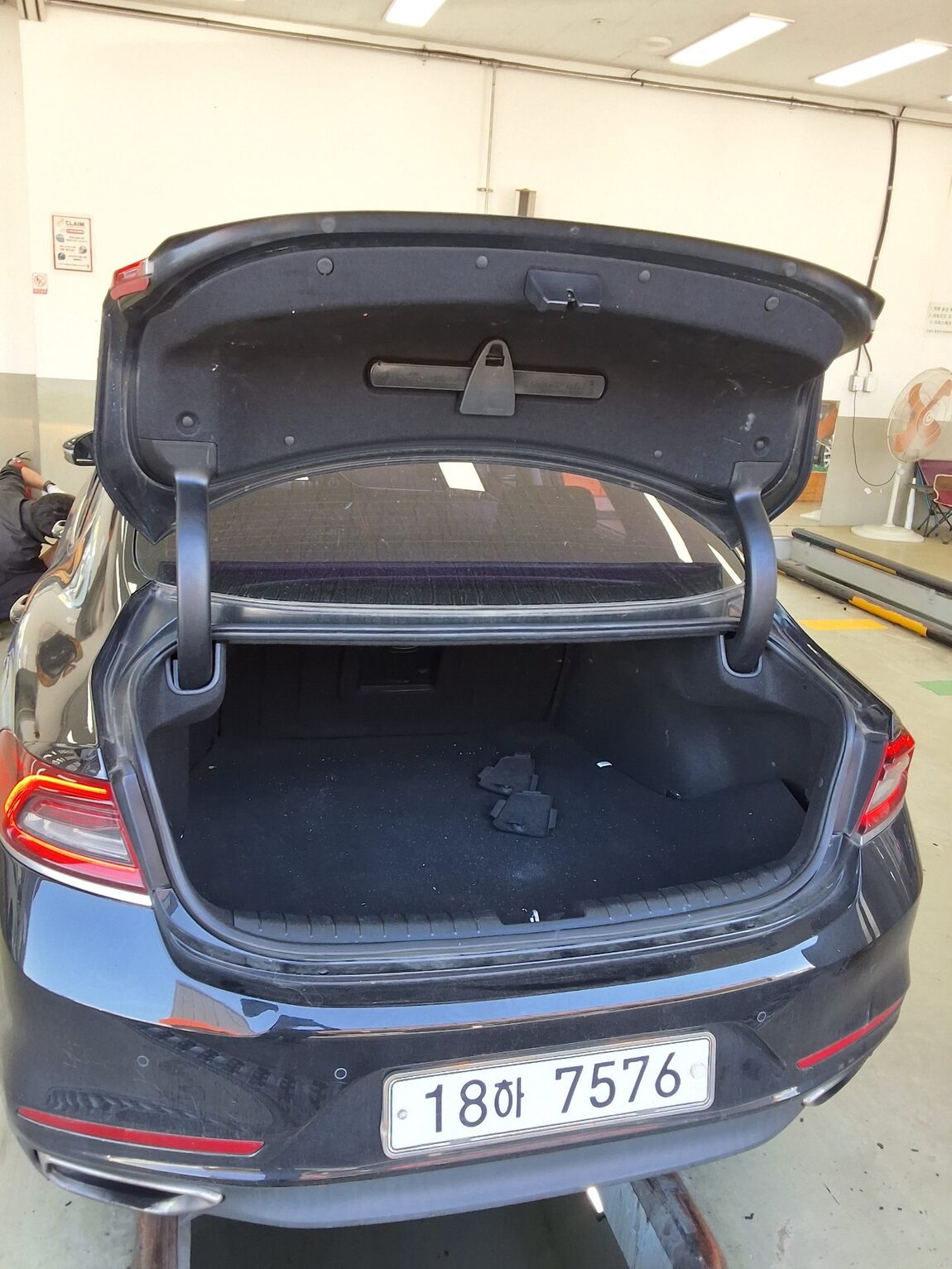 HYUNDAI GRANDEUR IG 2.4 GDi PREMIUM SPECIAL 2018 - zdjęcie 15