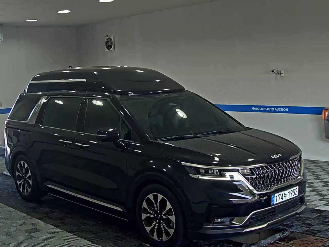 KIA NEW CARNIVAL (KA4) HI-LIMOUSINE SPECIAL BODY LM 2023 - zdjęcie 3