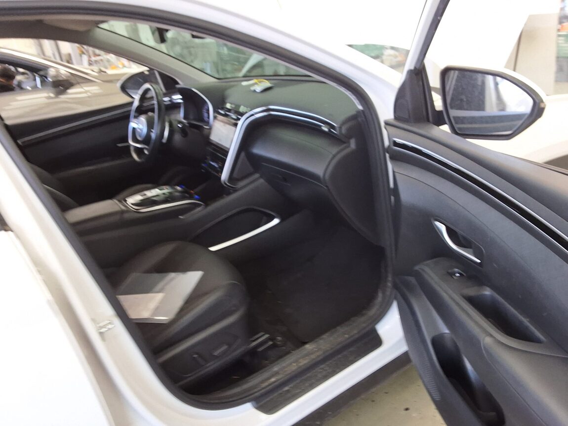 HYUNDAI THE ALL NEW TUCSON 1.6 TURBO AWD PREMIUM 2022 - zdjęcie 15