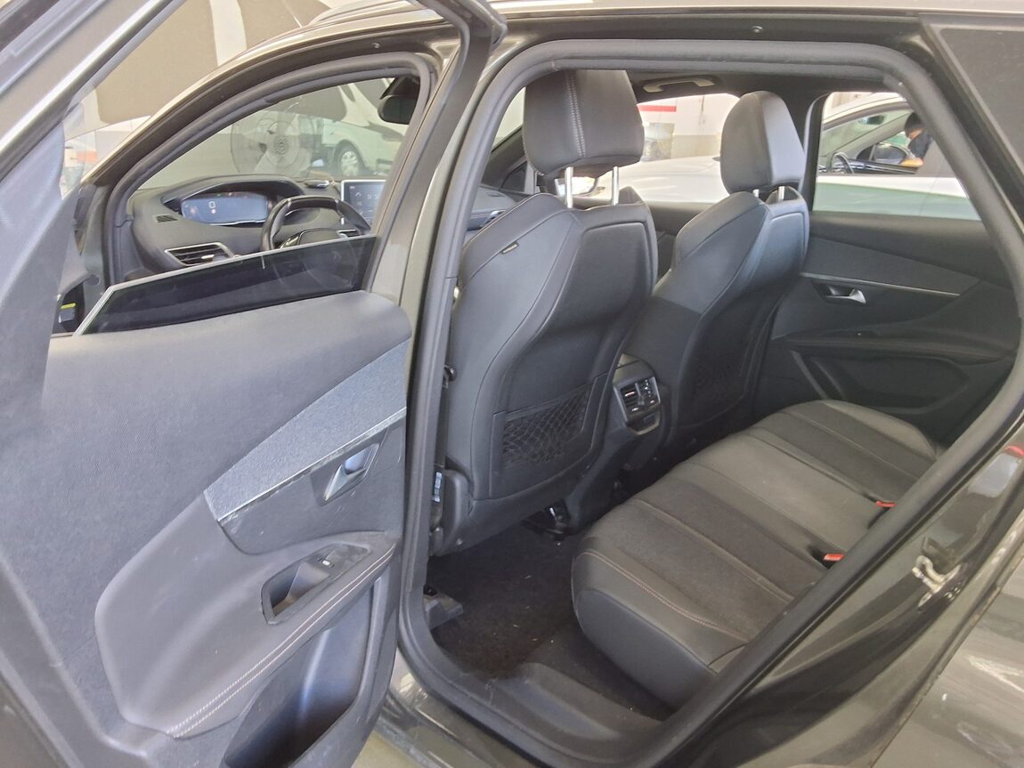 PEUGEOT 3008 (2ND GEN) 1.6 BlueHDi GT LINE 2018 - zdjęcie 12