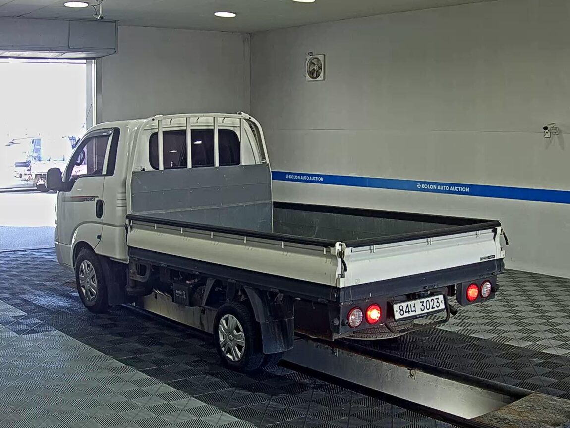 KIA THE NEW BONGO III CARGO 1 TON LPG KING CAB EXTRA LONG WHEELBASE GL 2022 - zdjęcie 6