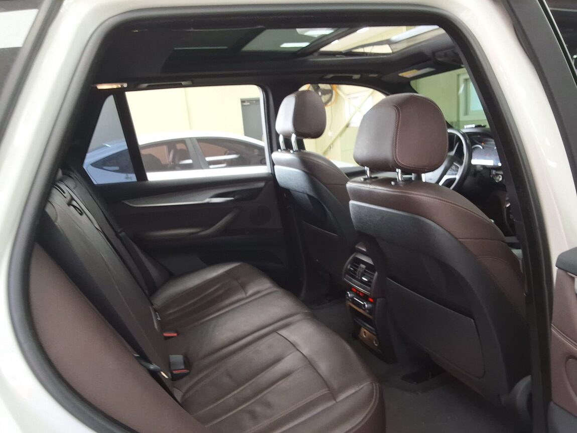 BMW X5 (3RD GEN) 30d xDRIVE M SPORT 2018 - zdjęcie 14