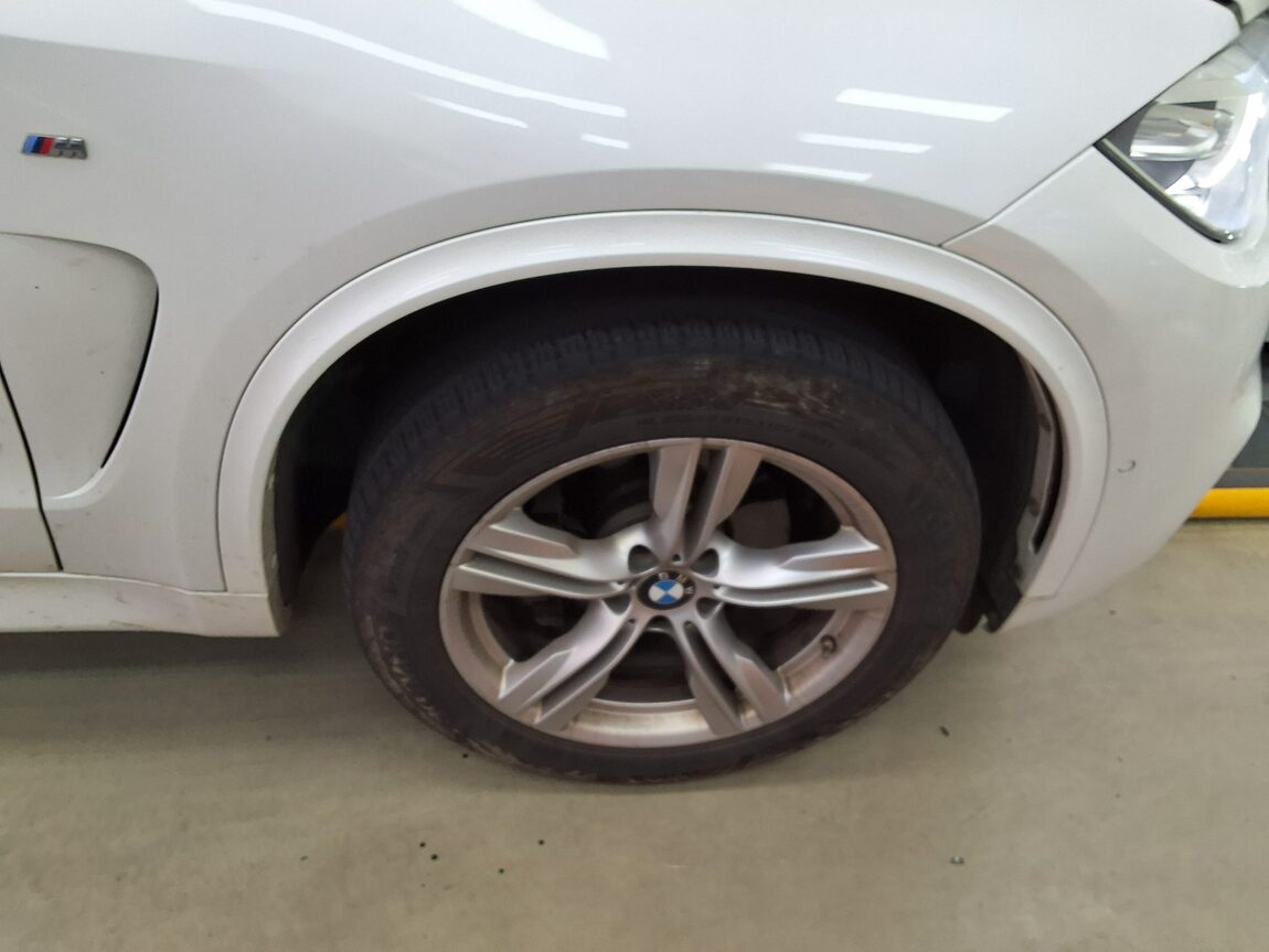 BMW X5 (3RD GEN) 30d xDRIVE M SPORT 2018 - zdjęcie 21