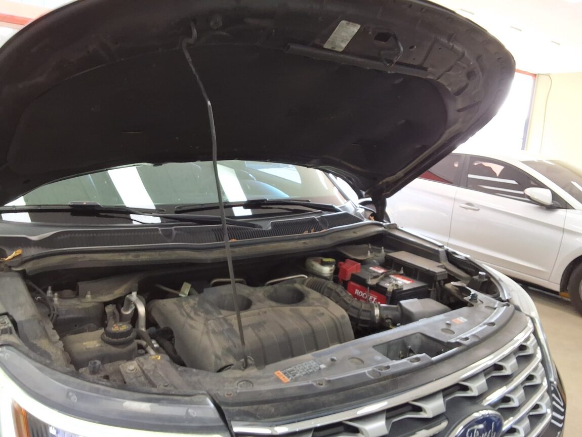 FORD EXPLORER (5TH GEN) 2.3 AWD LIMITED 2016 - zdjęcie 18