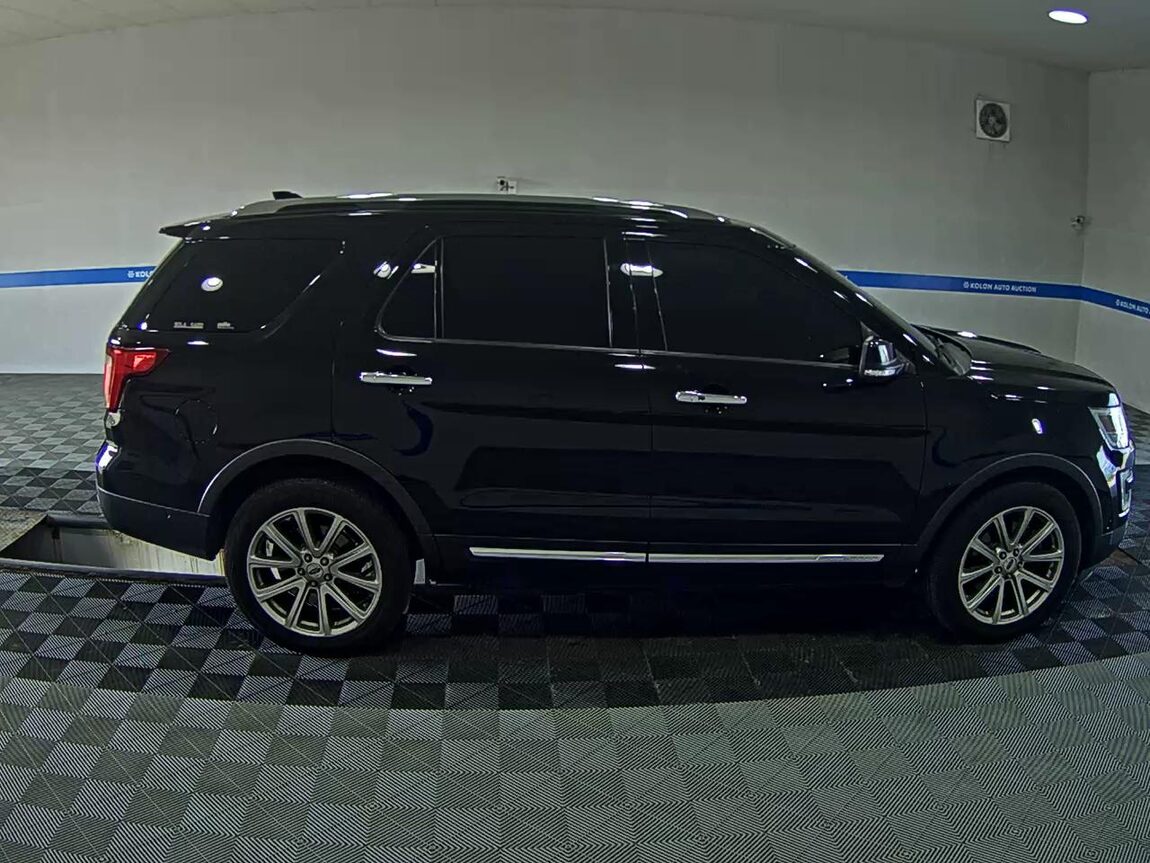 FORD EXPLORER (5TH GEN) 2.3 AWD LIMITED 2016 - zdjęcie 4