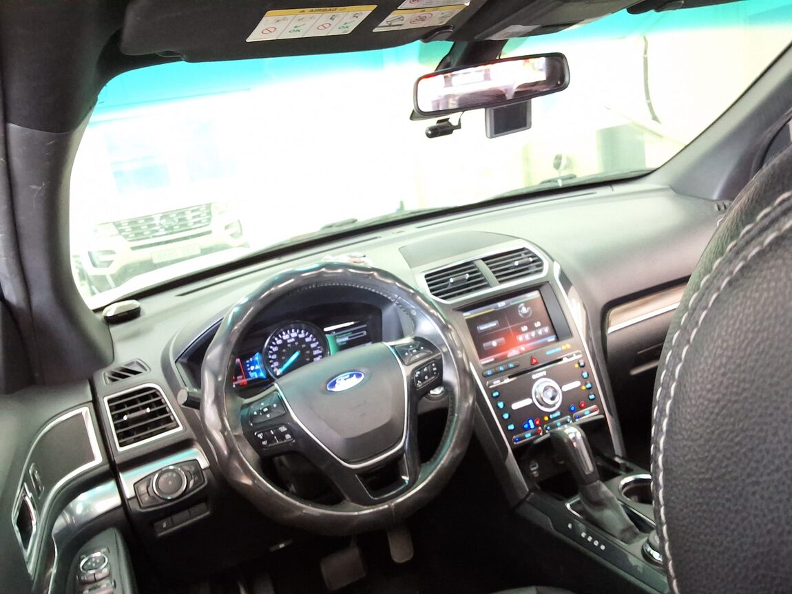 FORD EXPLORER (5TH GEN) 2.3 AWD LIMITED 2016 - zdjęcie 12