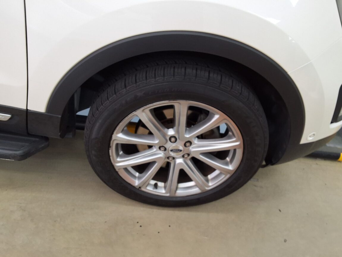 FORD EXPLORER (5TH GEN) 2.3 AWD LIMITED 2016 - zdjęcie 21