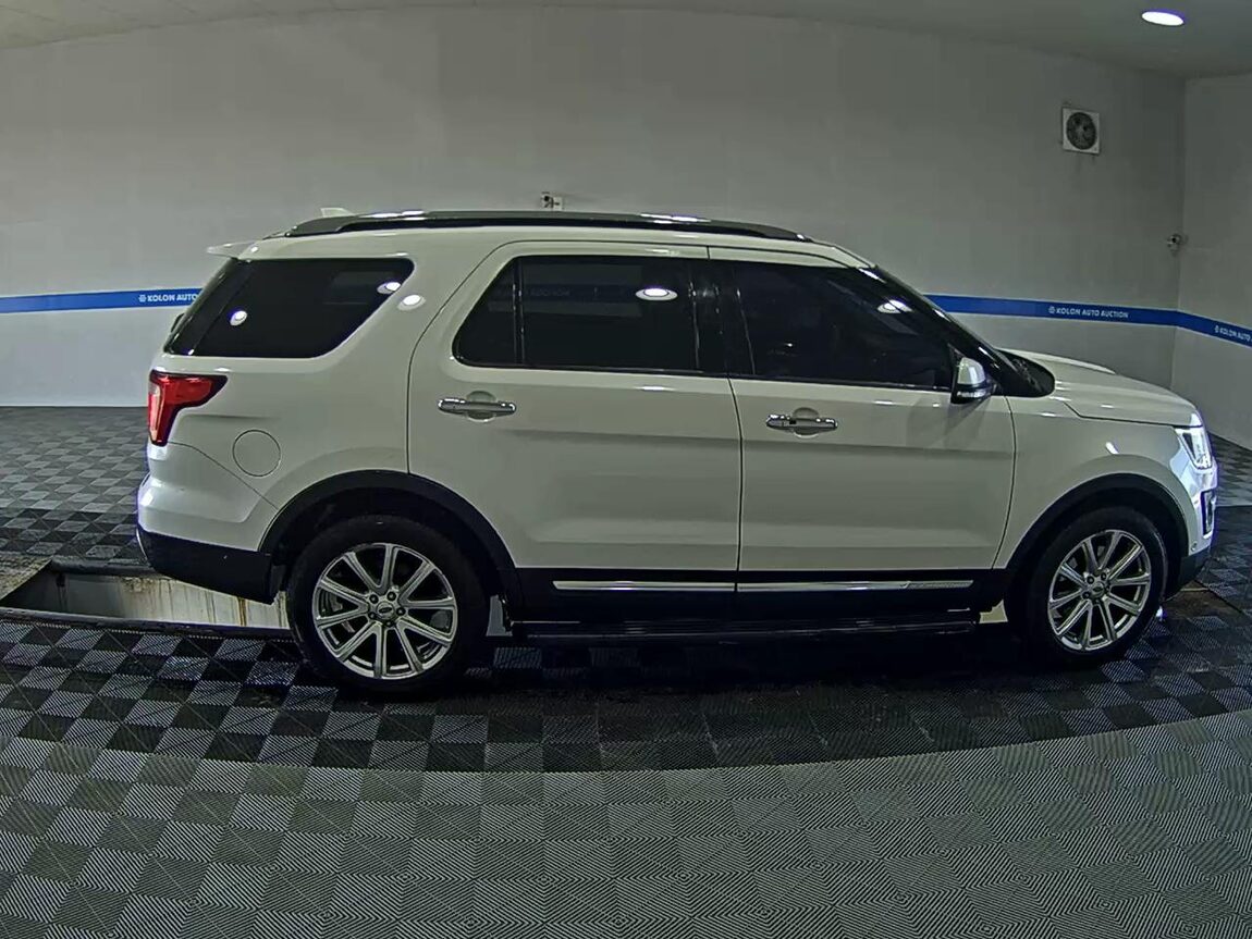 FORD EXPLORER (5TH GEN) 2.3 AWD LIMITED 2016 - zdjęcie 4