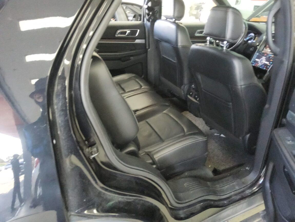 FORD EXPLORER (5TH GEN) 2.3 AWD LIMITED 2016 - zdjęcie 13