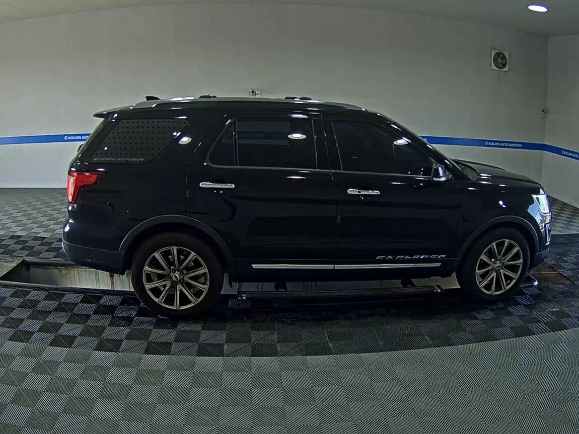 FORD EXPLORER (5TH GEN) 2.3 AWD LIMITED 2016 - zdjęcie 4