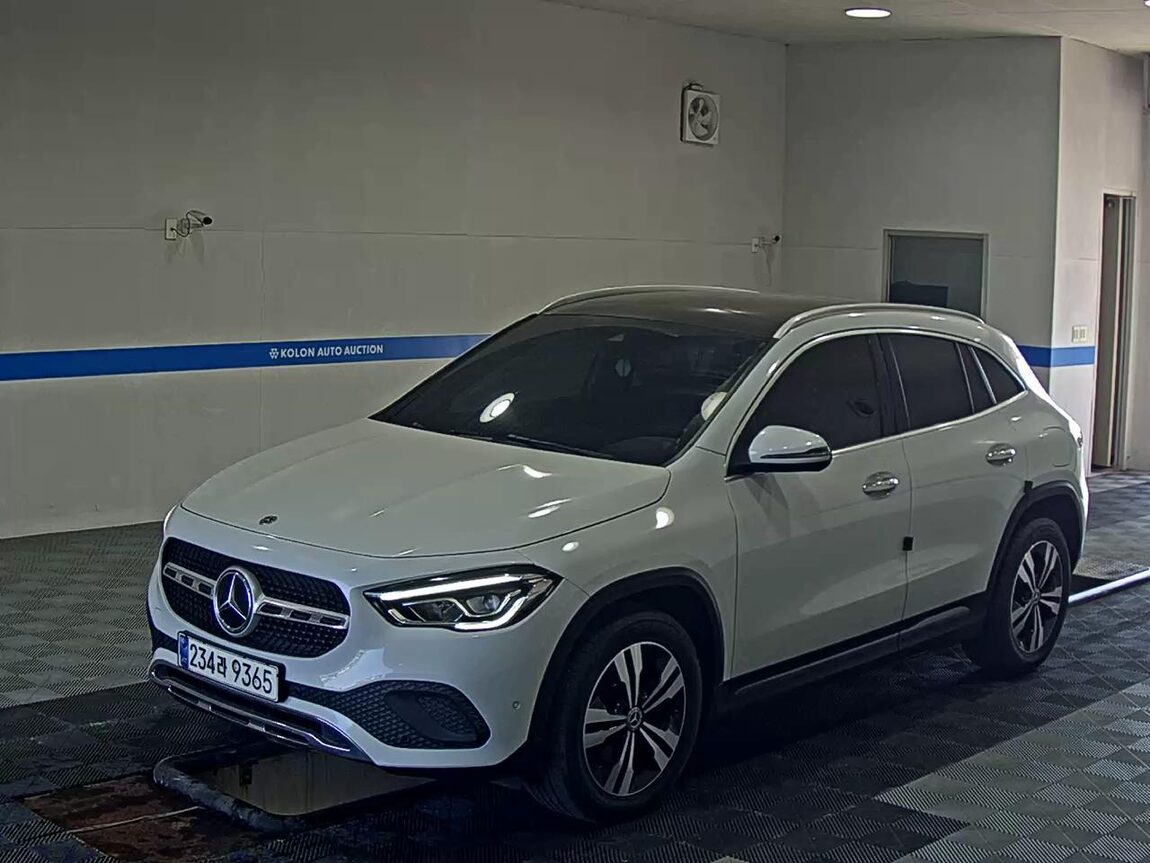 MERCEDES-BENZ GLA-CLASS (2ND GEN) GLA 220 2021 - zdjęcie 2