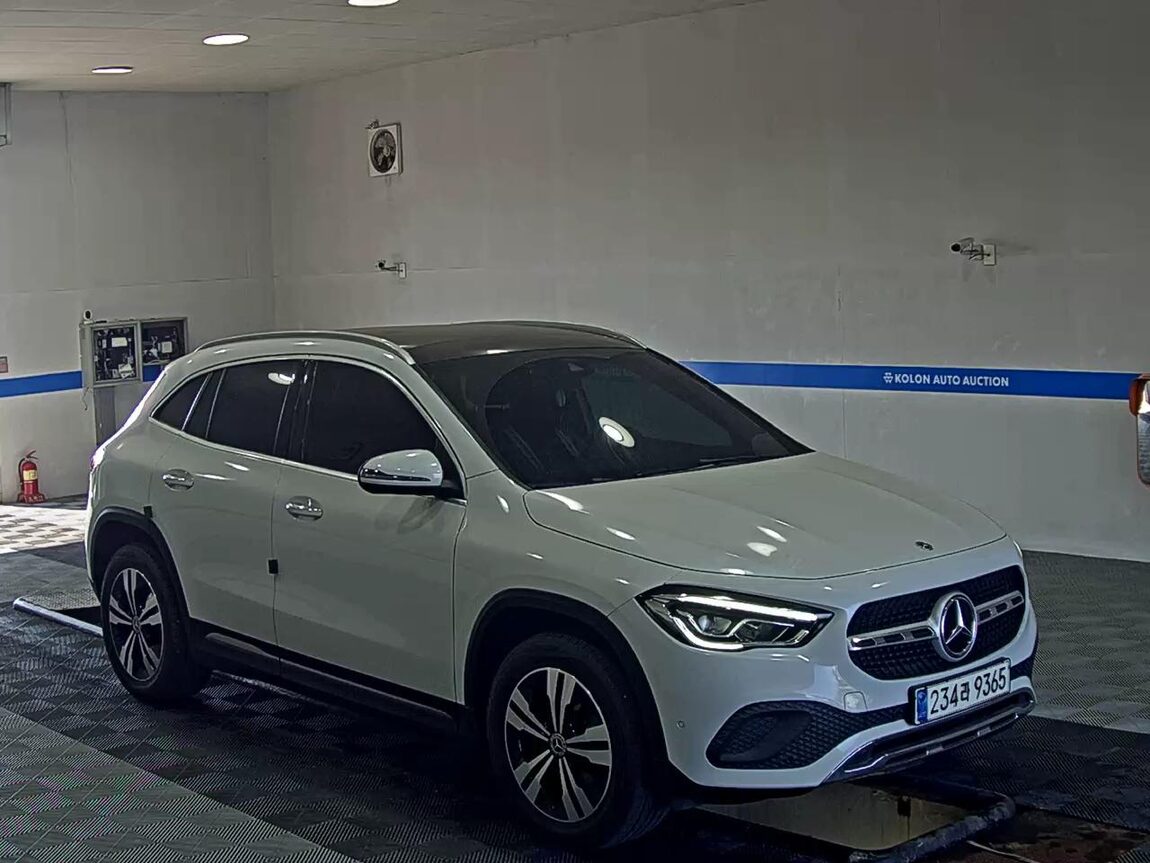 MERCEDES-BENZ GLA-CLASS (2ND GEN) GLA 220 2021 - zdjęcie 3