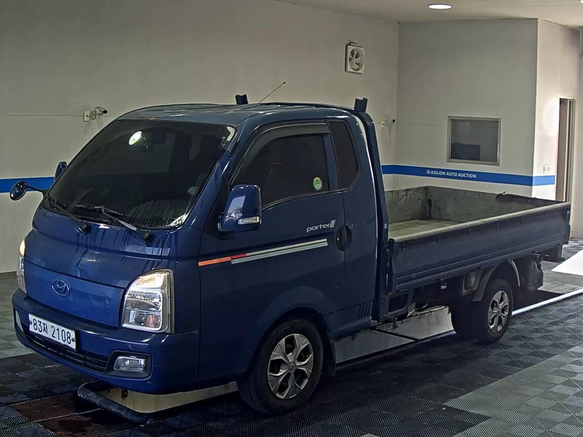 HYUNDAI PORTER II CRDi SUPER CAB EXTRA LONG WHEELBASE MODERN 2020 - zdjęcie 2