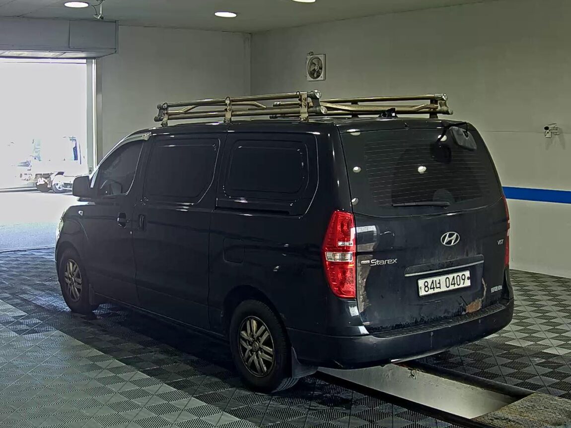 HYUNDAI THE NEW GRAND STAREX 3-SEATER DIESEL VAN SMART 2019 - zdjęcie 6