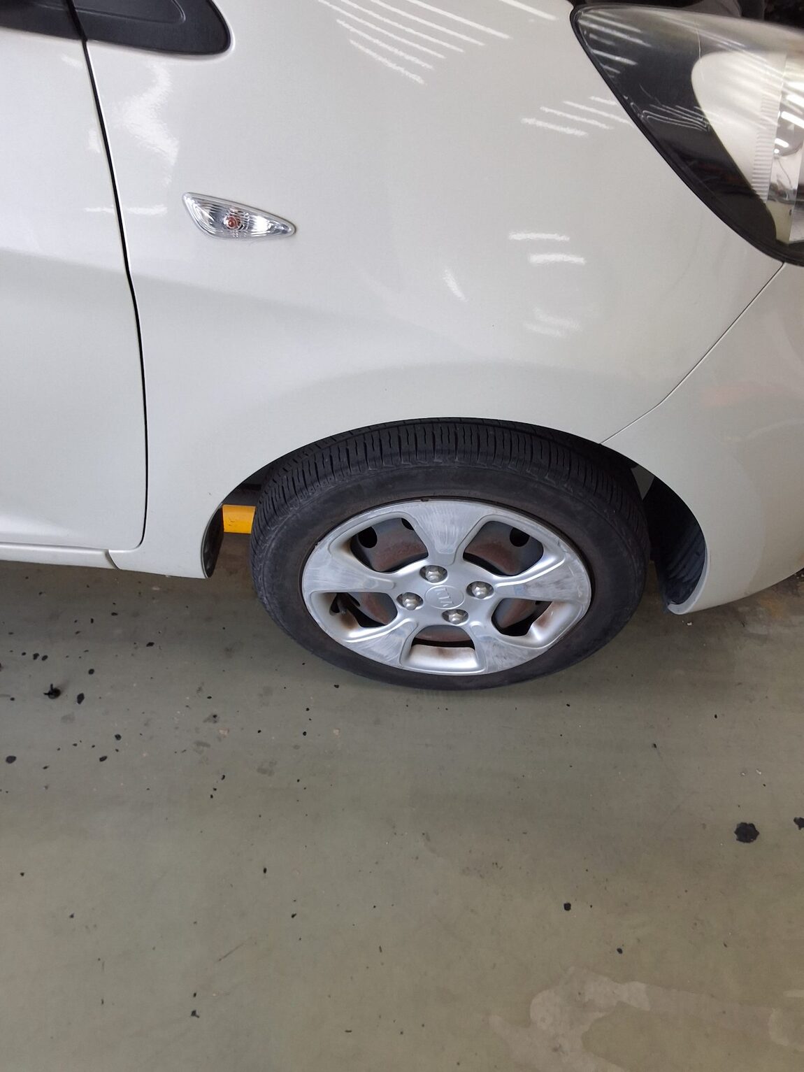 KIA ALL NEW MORNING GASOLINE DELUXE 2015 - zdjęcie 22