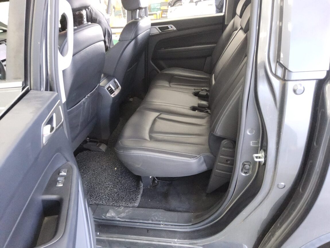 KG MOBILITY (SSANGYONG) REXTON SPORTS 2.2 4WD PRESTIGE 2019 - zdjęcie 12