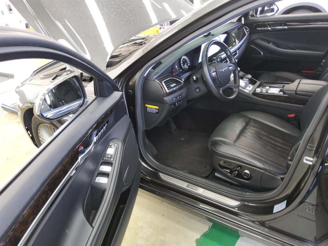 GENESIS G90 3.8 AWD LUXURY 2022 - zdjęcie 10