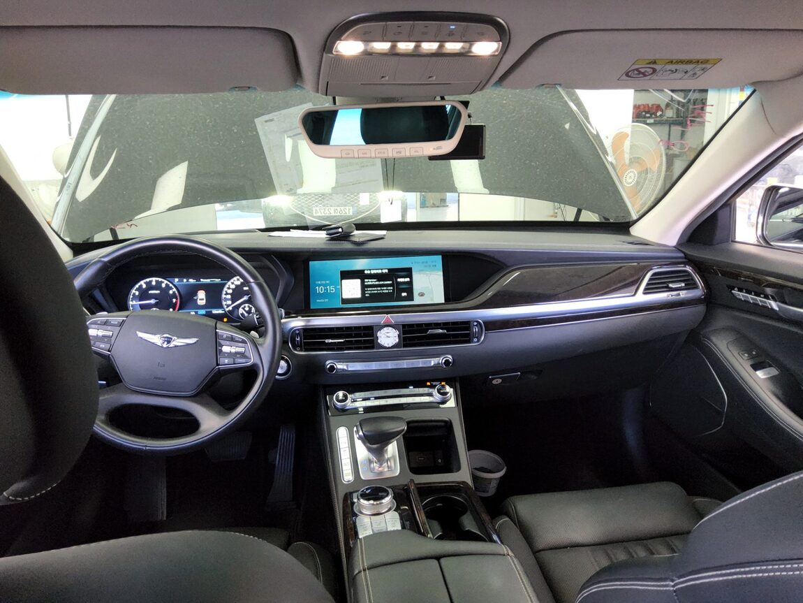 GENESIS G90 3.8 AWD LUXURY 2022 - zdjęcie 11