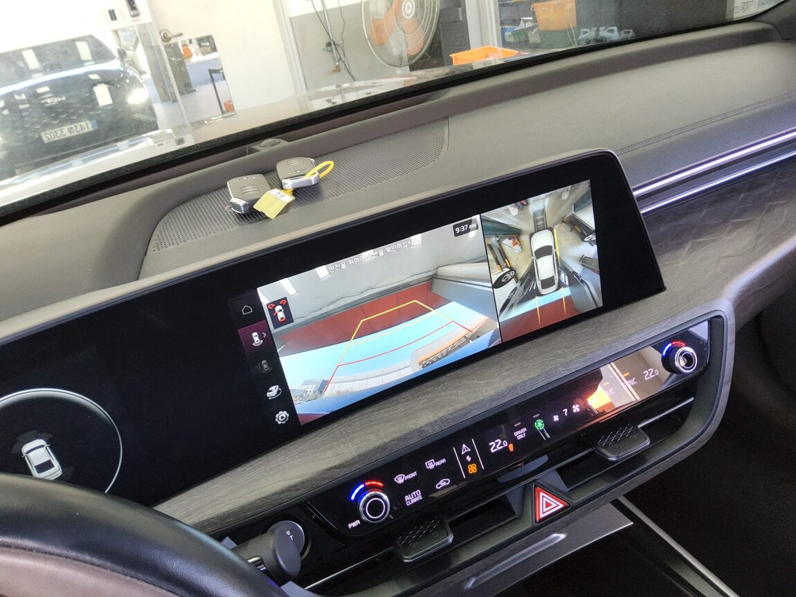 KIA K8 HYBRID HEV NOBLESSE 2023 - zdjęcie 18