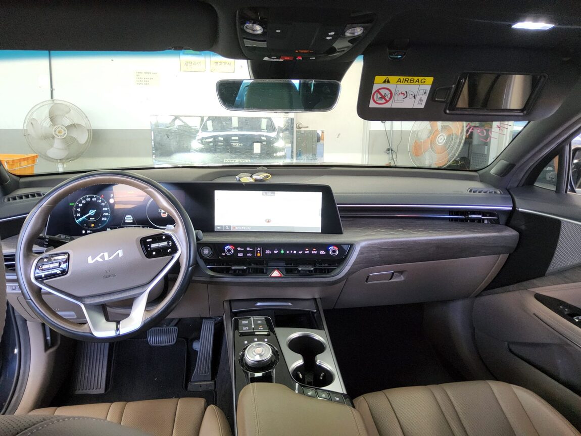 KIA K8 HYBRID HEV NOBLESSE 2023 - zdjęcie 11