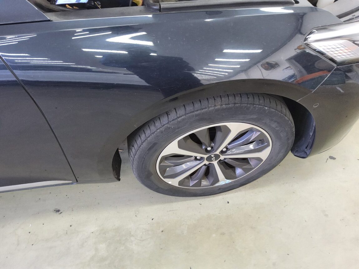 KIA K8 HYBRID HEV NOBLESSE 2023 - zdjęcie 23